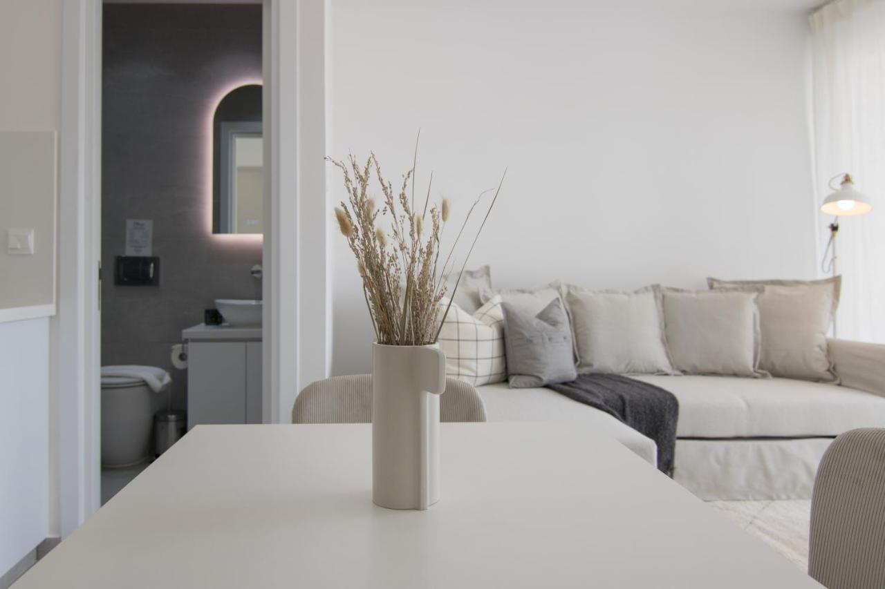 Phaedrus Living Seaview Modern Flat Limnaria 134 Apartment Paphos ภายนอก รูปภาพ
